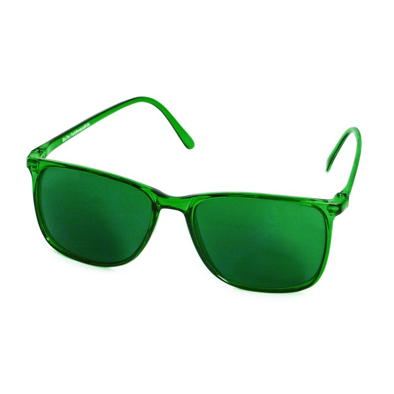Specsavers Women's glasses VAZON Sunglasses | Green Cat-eye Plastic  BIO-BASED ACETATE Frame $199 | Specsavers Australia